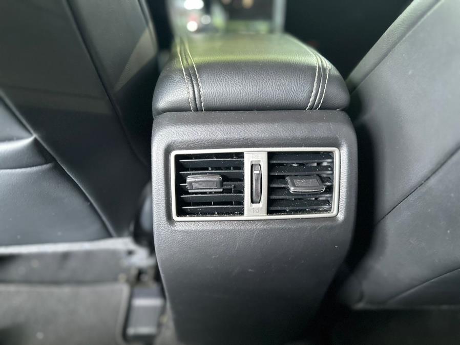 2017 Nissan Maxima SV 3.5L photo