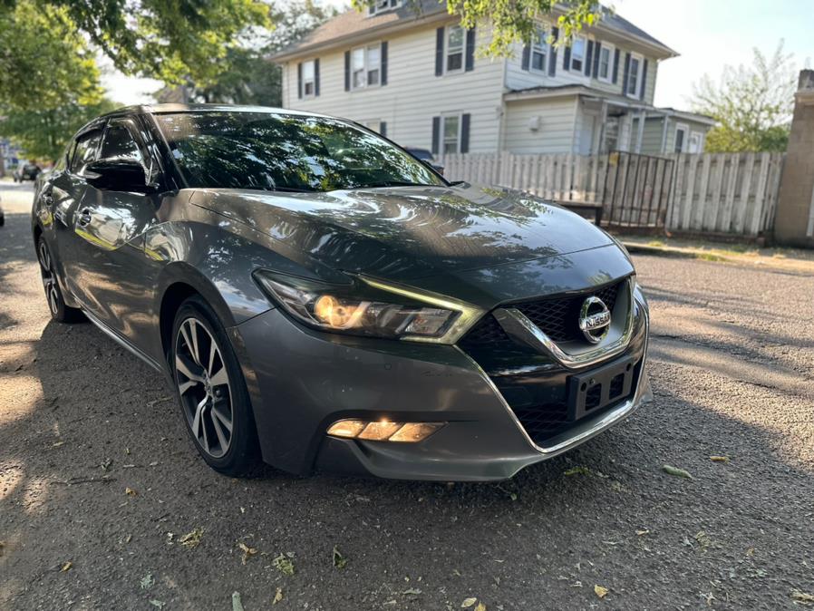 2017 Nissan Maxima SV 3.5L photo