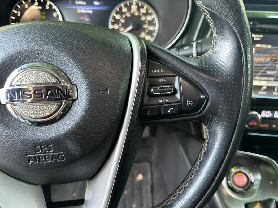 2017 Nissan Maxima SV 3.5L photo