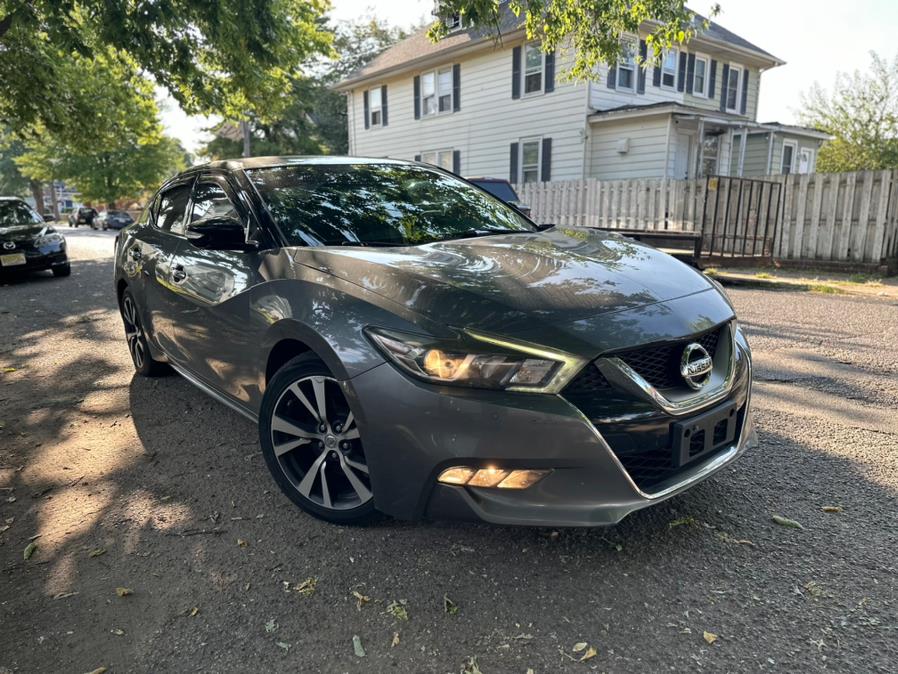 2017 Nissan Maxima SV 3.5L photo