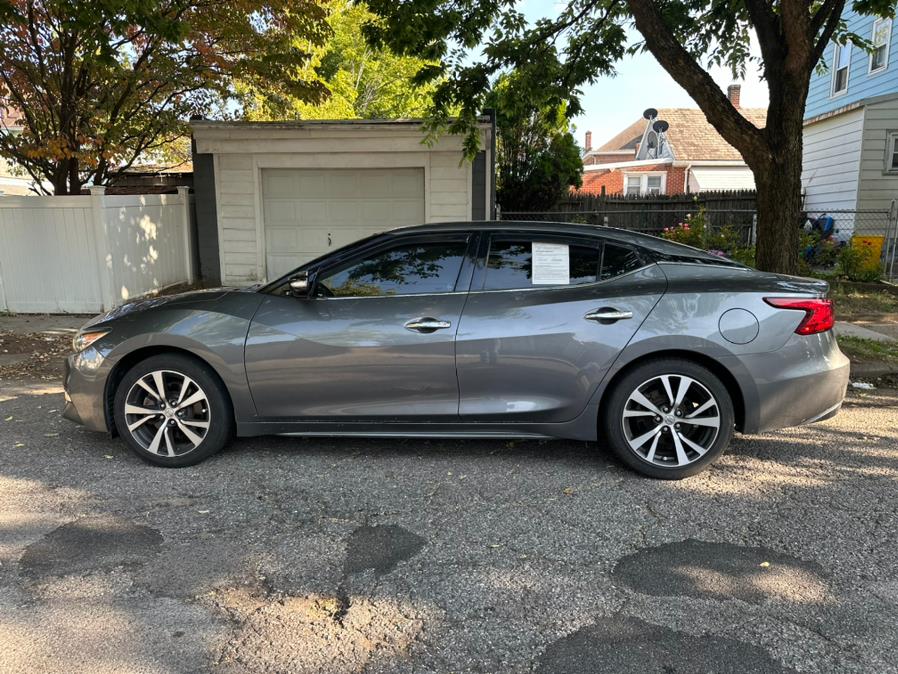 2017 Nissan Maxima SV 3.5L photo