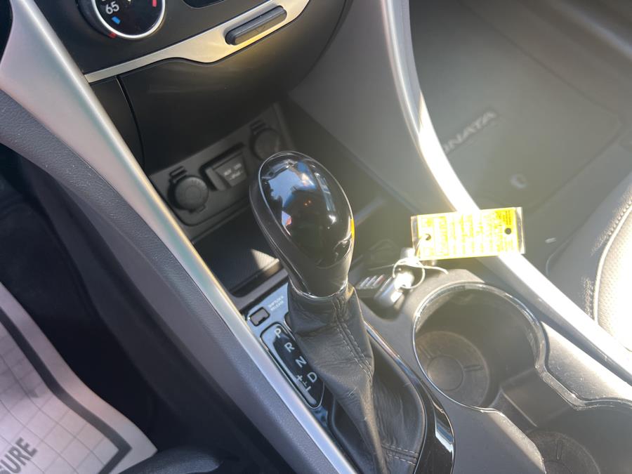 2012 Hyundai Sonata SE 2.0T photo