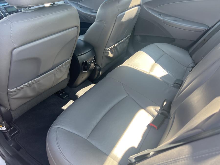2012 Hyundai Sonata SE 2.0T photo