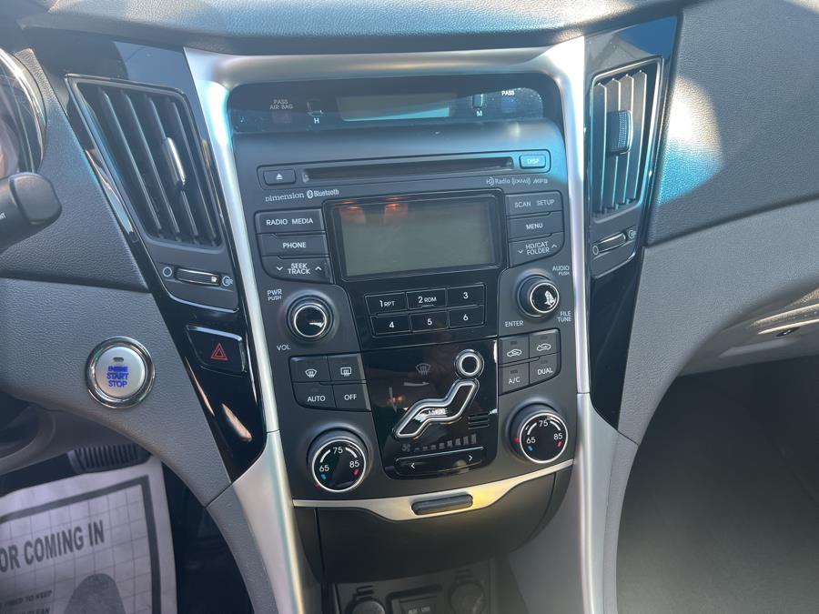 2012 Hyundai Sonata SE 2.0T photo