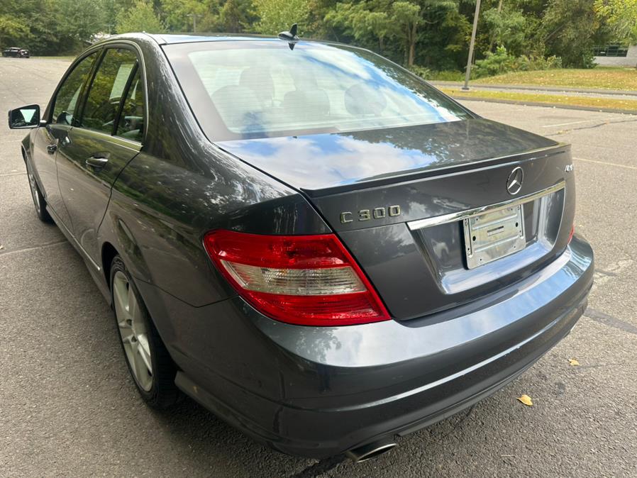 2011 Mercedes-Benz C-Class C300 4MATIC Luxury photo