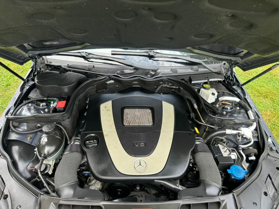 2011 Mercedes-Benz C-Class C300 4MATIC Luxury photo