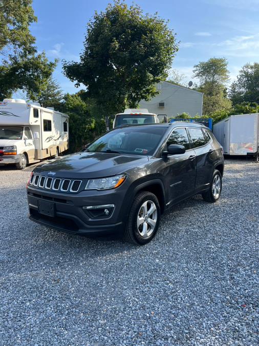 2017 Jeep Compass Latitude 4x4 photo