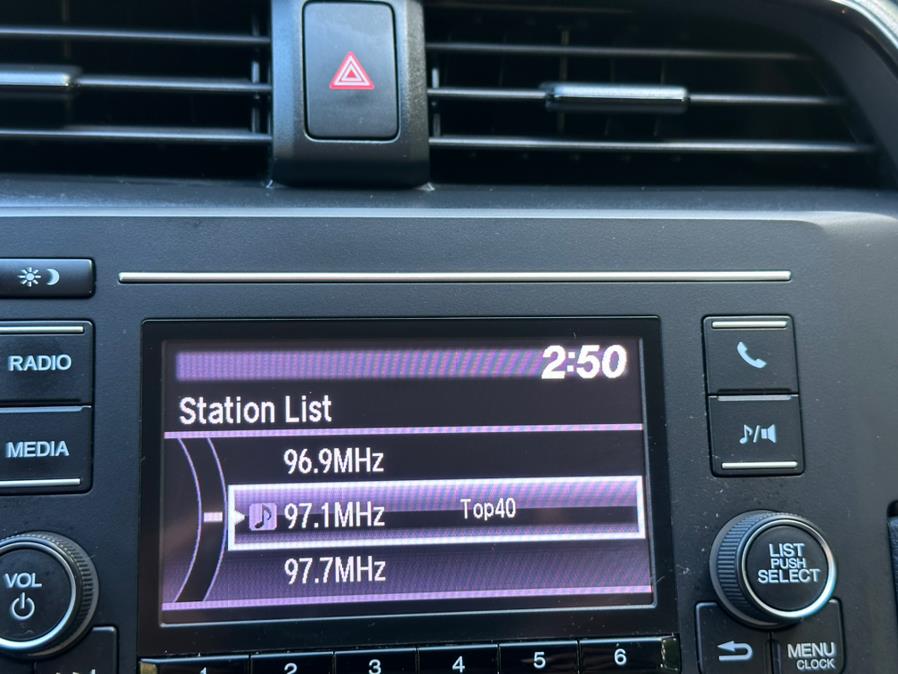 2018 Honda CIVIC SEDAN LX CVT photo