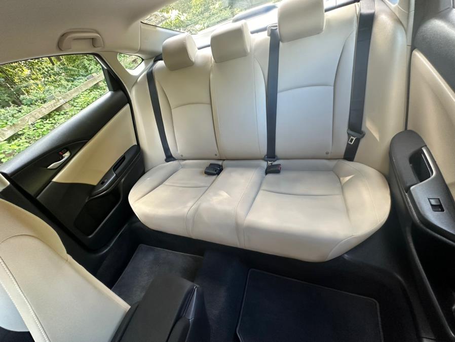 2018 Honda CIVIC SEDAN LX CVT photo