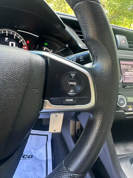 2018 Honda CIVIC SEDAN LX CVT photo