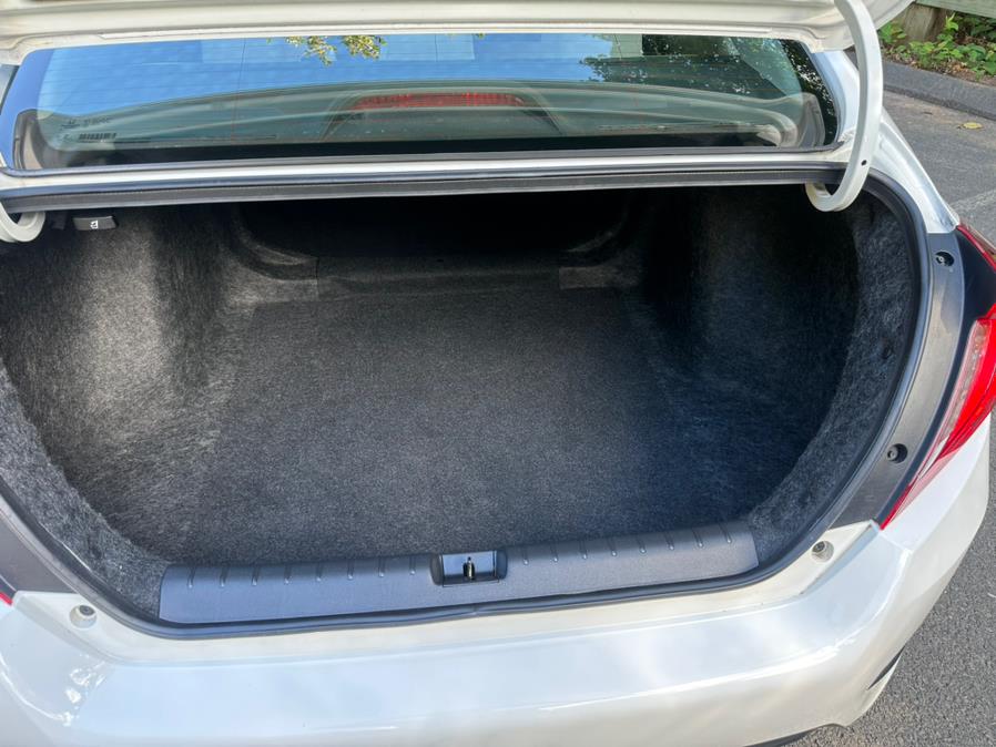 2018 Honda CIVIC SEDAN LX CVT photo