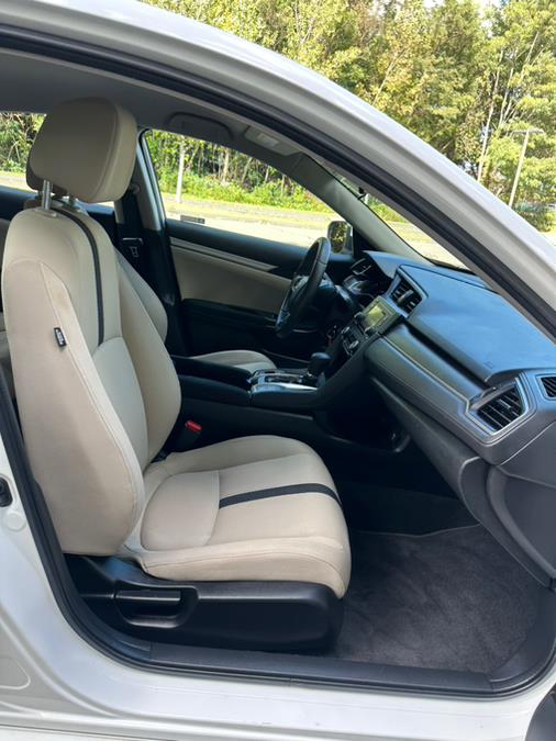 2018 Honda CIVIC SEDAN LX CVT photo