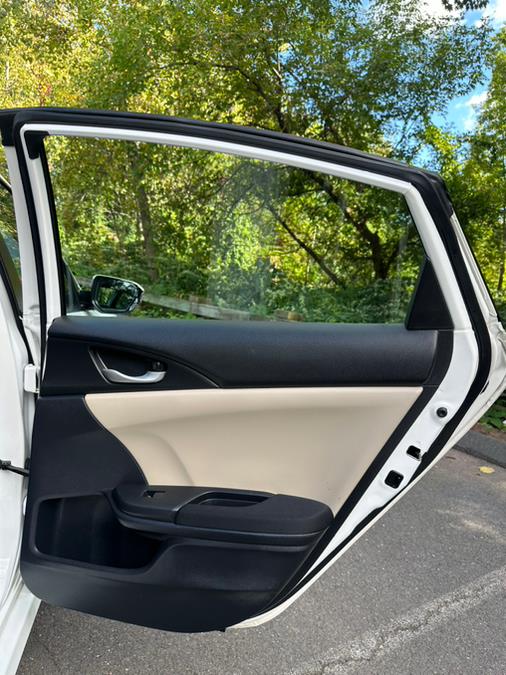 2018 Honda CIVIC SEDAN LX CVT photo
