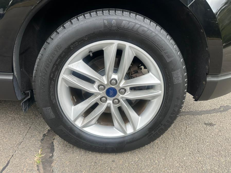 2017 Ford Edge SEL AWD photo