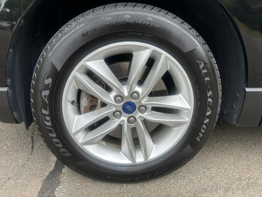 2017 Ford Edge SEL AWD photo