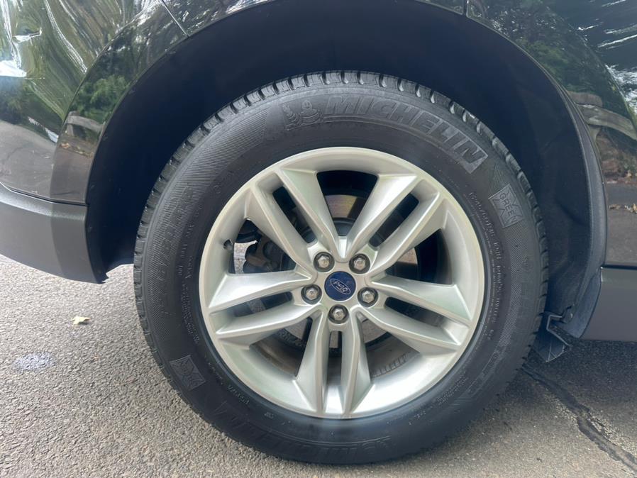 2017 Ford Edge SEL AWD photo