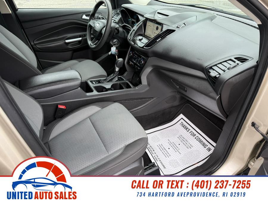2017 Ford Escape SE 4WD photo