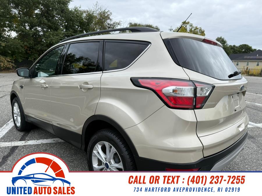 2017 Ford Escape SE 4WD photo