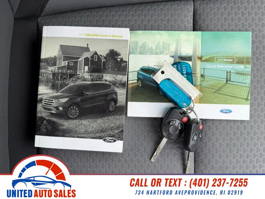 2017 Ford Escape SE 4WD photo