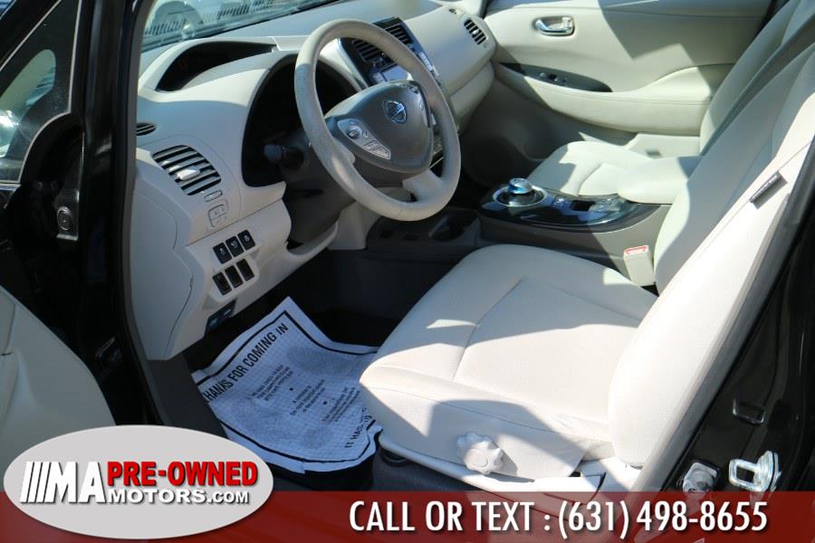 2012 Nissan LEAF SV photo