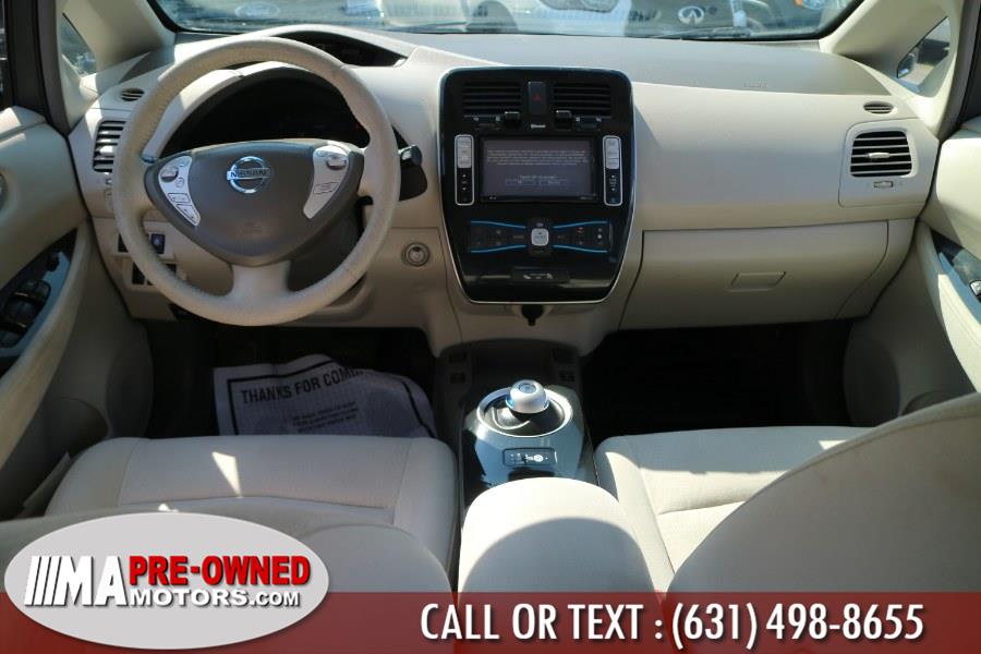 2012 Nissan LEAF SV photo