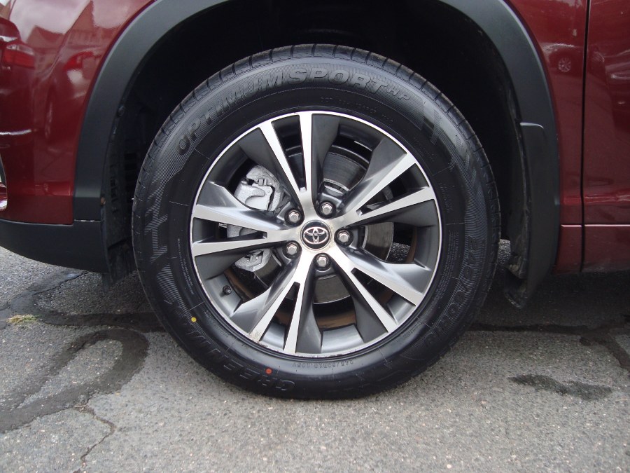 2017 Toyota Highlander LE V6 AWD (Natl) photo