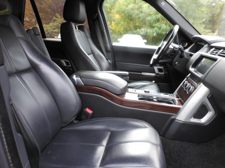 2017 Land Rover Range Rover Td6 Diesel SWB photo