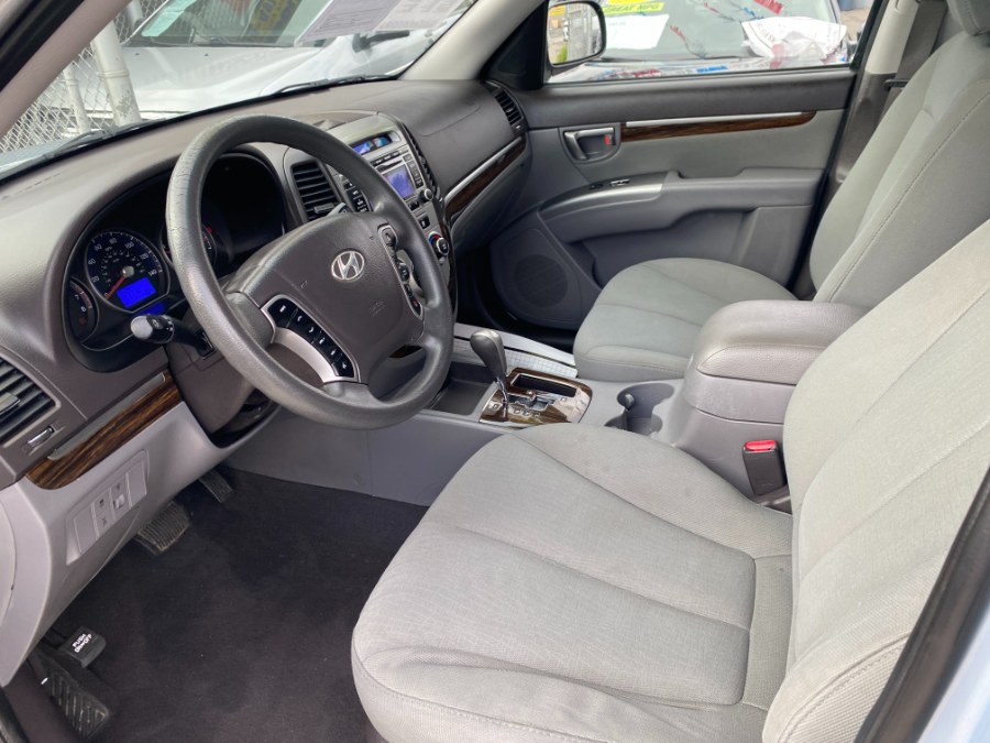 2010 Hyundai Santa Fe GLS photo