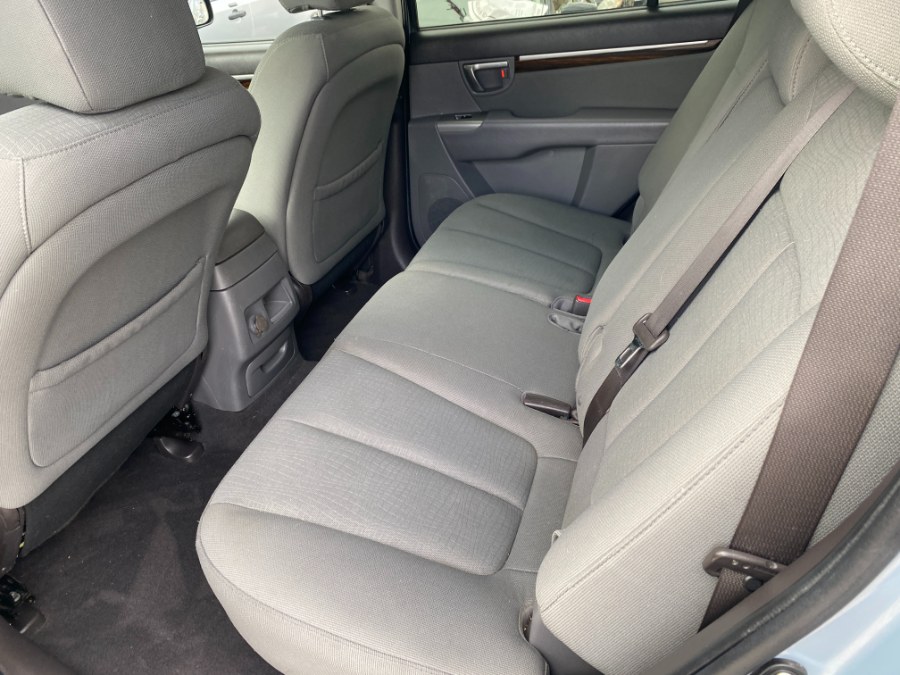 2010 Hyundai Santa Fe GLS photo