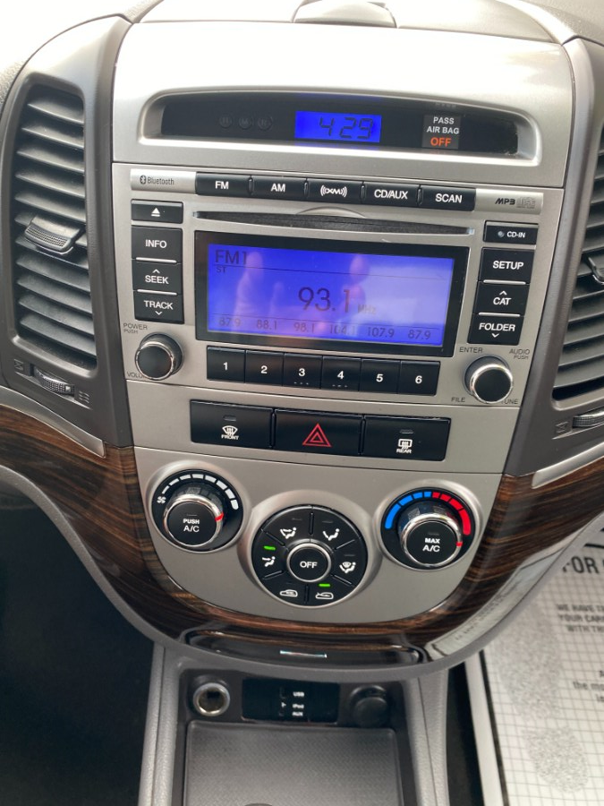 2010 Hyundai Santa Fe GLS photo