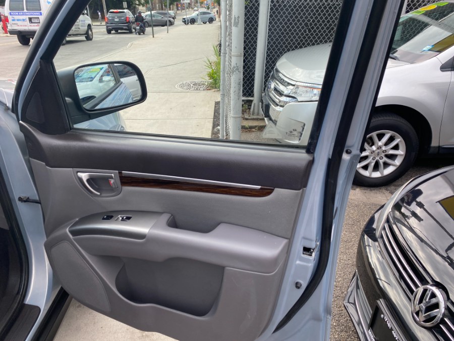 2010 Hyundai Santa Fe GLS photo