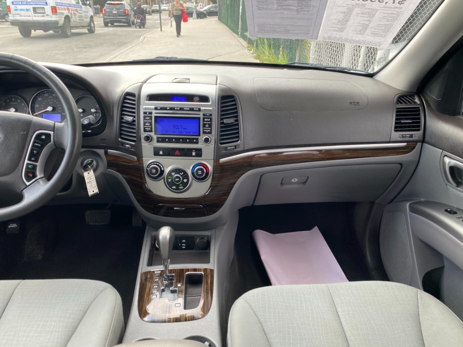 2010 Hyundai Santa Fe GLS photo
