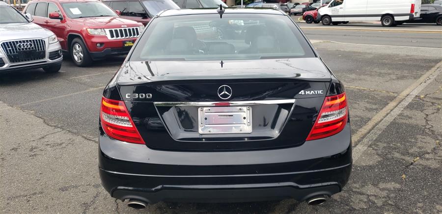 2013 Mercedes-Benz C-Class C300 4MATIC Luxury photo