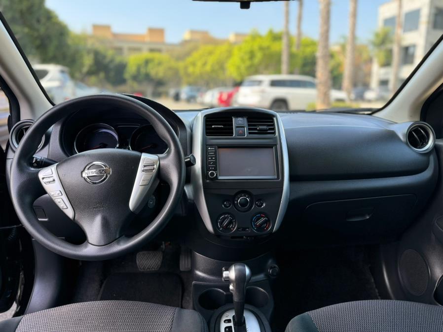 2019 Nissan VERSA SEDAN SV CVT photo