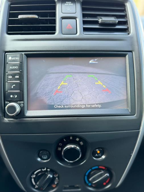 2019 Nissan VERSA SEDAN SV CVT photo