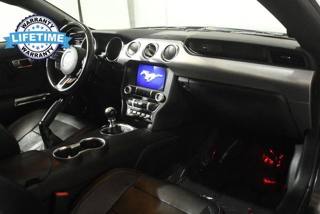 2020 Ford Mustang GT Premium photo