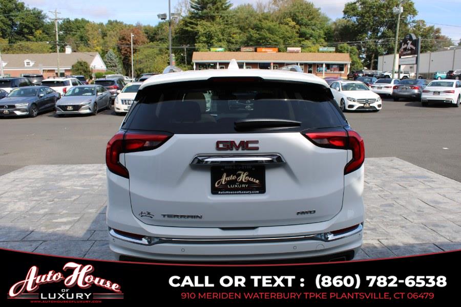 2019 GMC Terrain AWD 4dr Denali photo