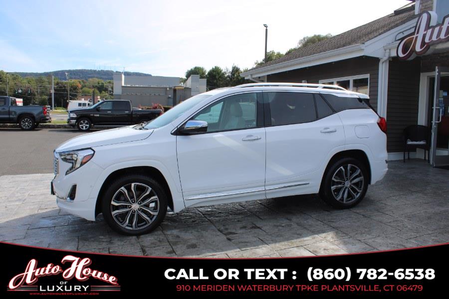 2019 GMC Terrain AWD 4dr Denali photo