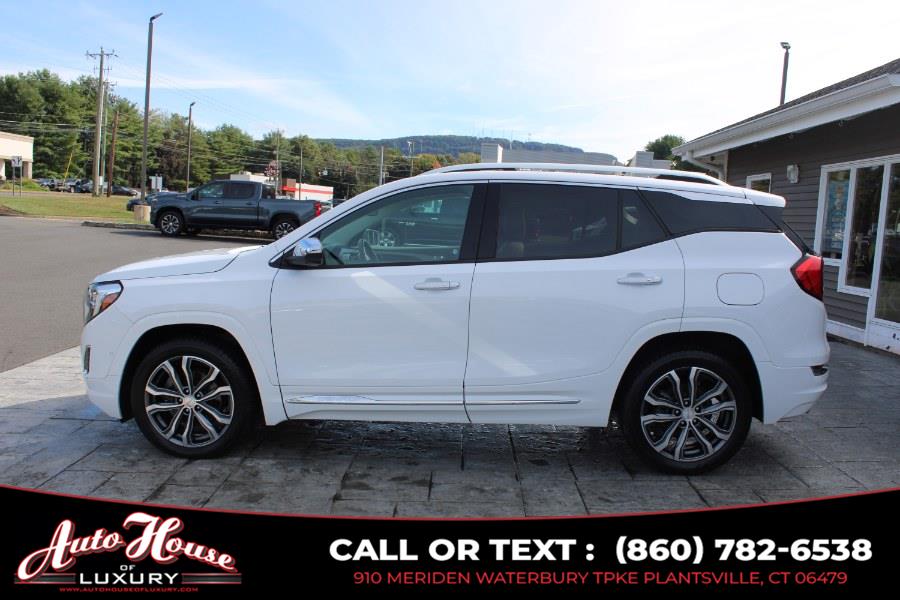 2019 GMC Terrain AWD 4dr Denali photo