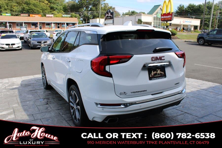 2019 GMC Terrain AWD 4dr Denali photo