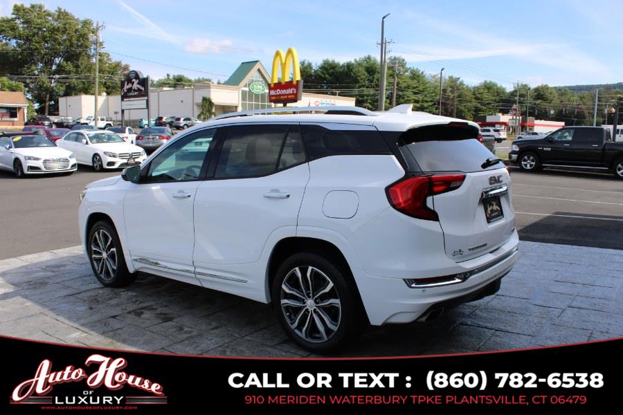 2019 GMC Terrain AWD 4dr Denali photo