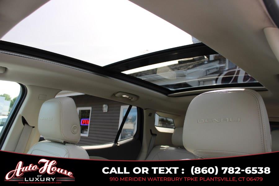 2019 GMC Terrain AWD 4dr Denali photo