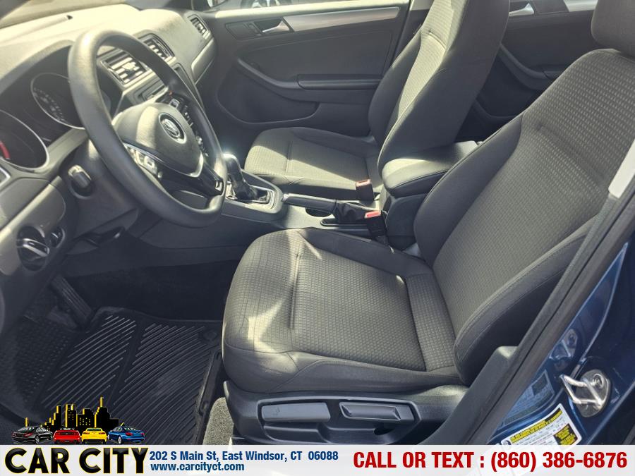 2015 Volkswagen Jetta Sedan 4dr Auto 1.8T SE PZEV photo