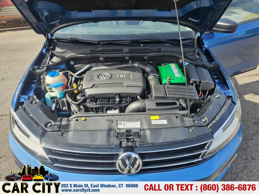 2015 Volkswagen Jetta Sedan 4dr Auto 1.8T SE PZEV photo