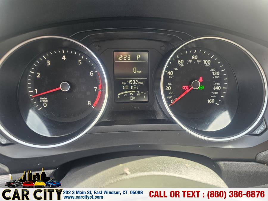 2015 Volkswagen Jetta Sedan 4dr Auto 1.8T SE PZEV photo