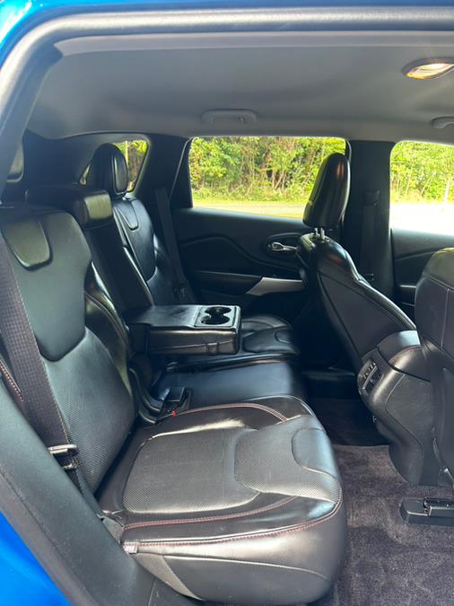 2017 Jeep Cherokee Trailhawk L Plus 4x4 photo