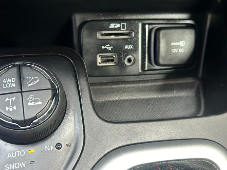 2017 Jeep Cherokee Trailhawk L Plus 4x4 photo