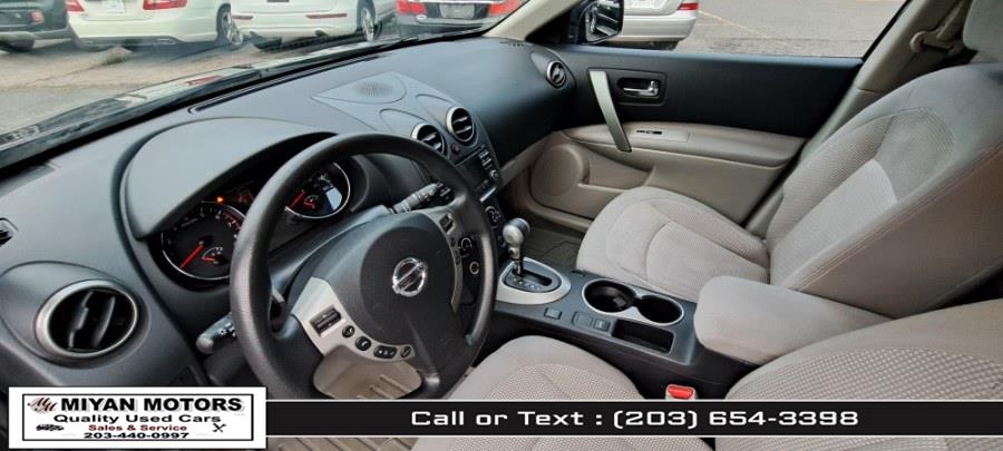 2013 Nissan Rogue S photo