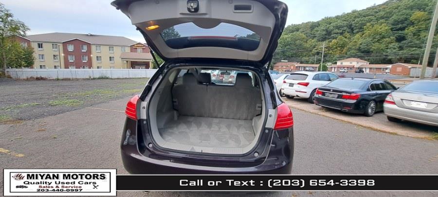 2013 Nissan Rogue S photo