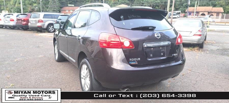 2013 Nissan Rogue S photo